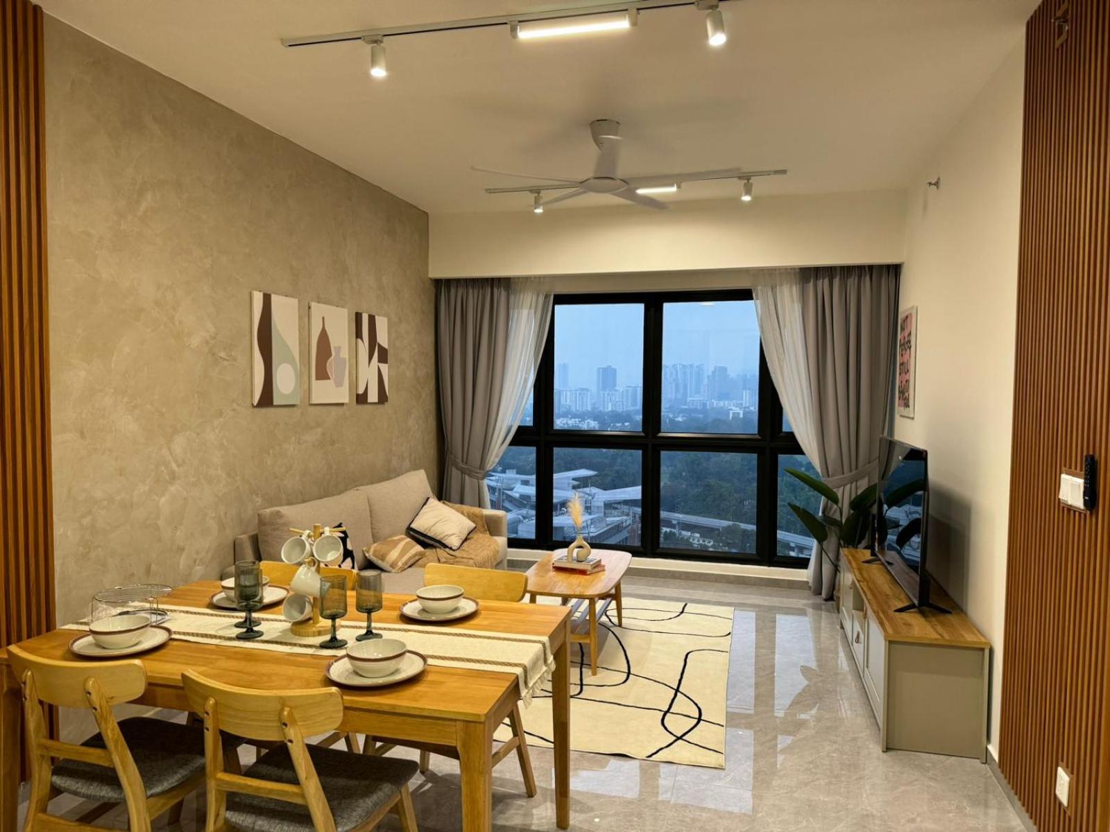 Agile Bukit Bintang Apartment *